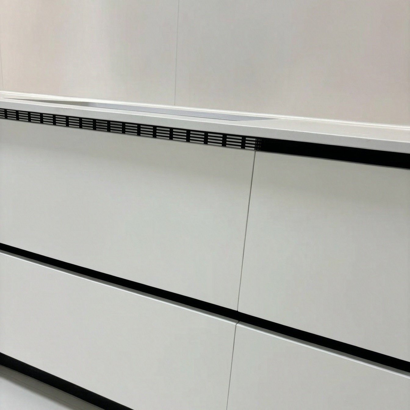 Customized OEM Kitchen Cabinet air Hole Rectangular Cupboard Breathable Aluminum Alloy Ventilation Net - scene view