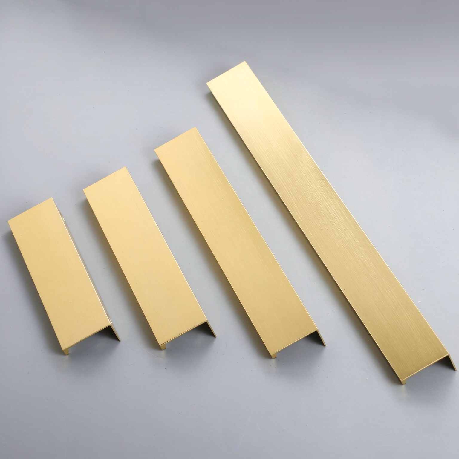 Fancy Luxury Gold Extra Long Aluminum Profile Handle Chrome Black Brushed Nickel Aluminum Kitchen Handle Aluminum Pull